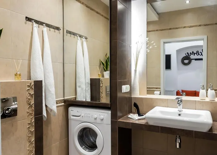 Oasis By Cozyplace كراكوفيا